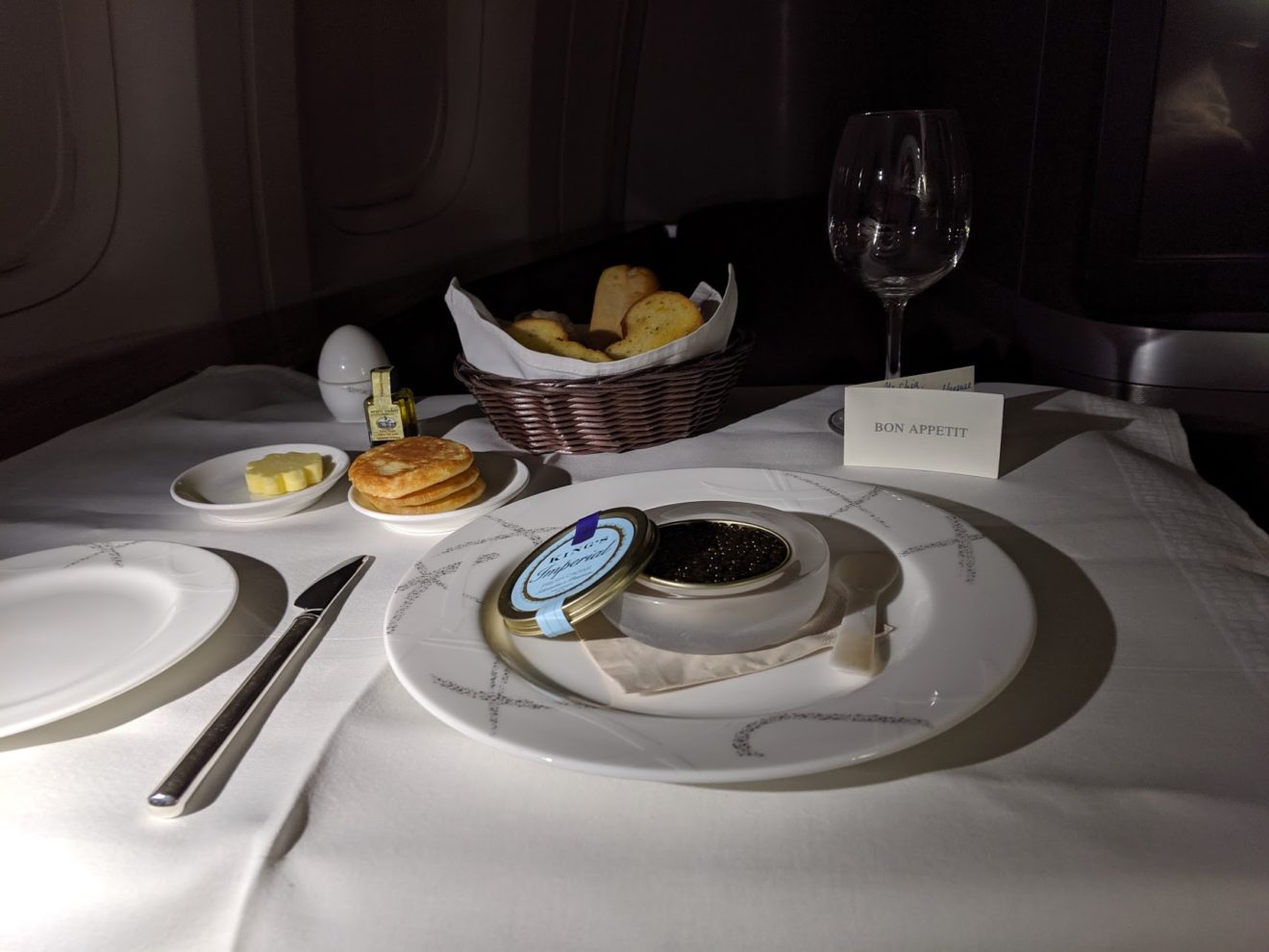 Review: Cathay Pacific First Class 77W