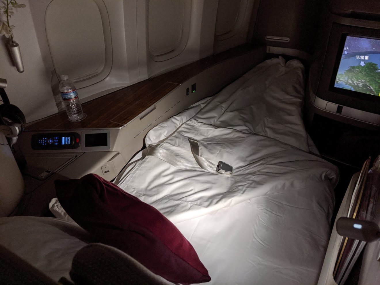 Review: Cathay Pacific First Class New York - Vancouver - Hong Kong