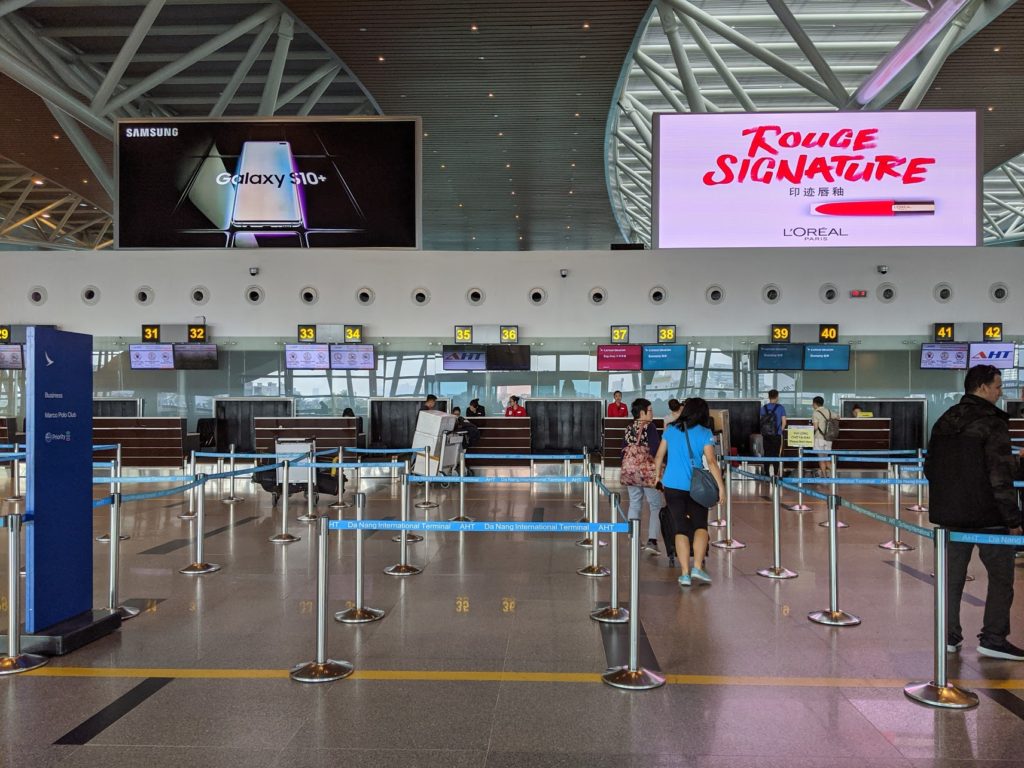 Cathay Dragon Check In Danang Airport