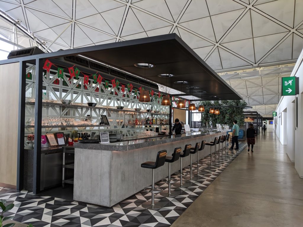 Qantas Hong Kong Lounge Bar