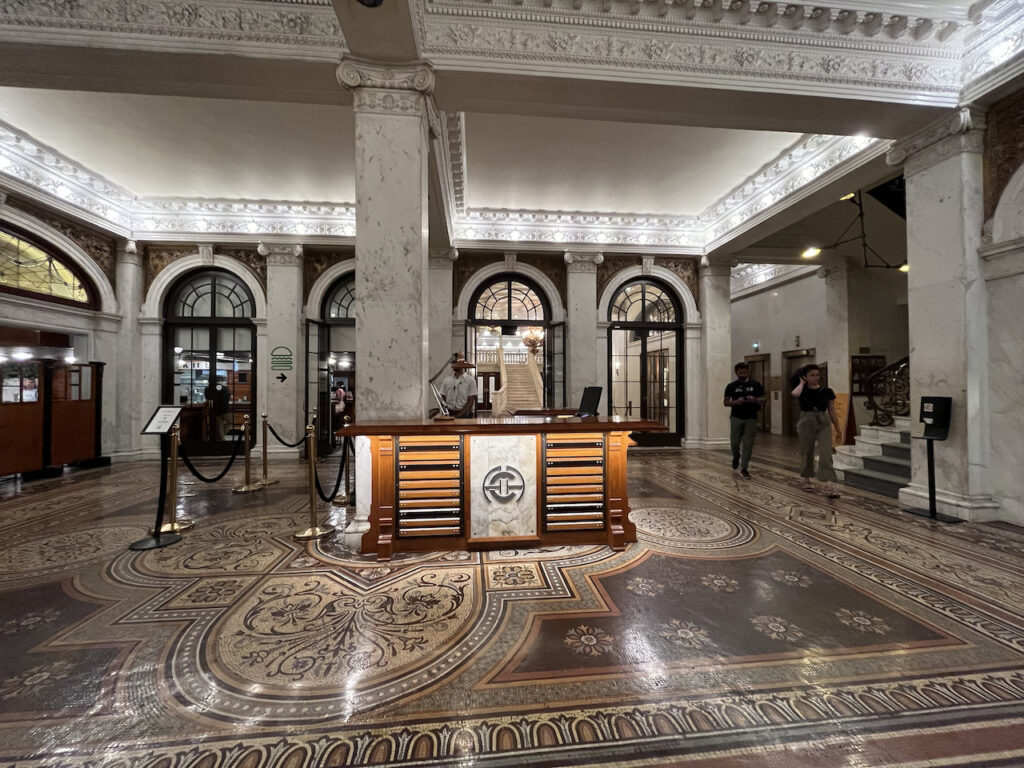 Chicago Athletic Association Hotel Lobby