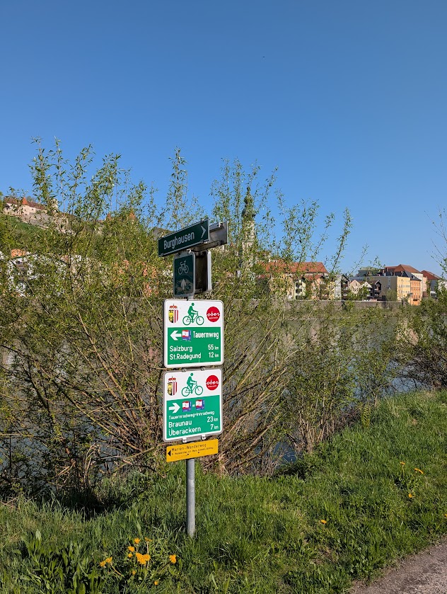 Signage was clear to Salzburg it just did not say Eurovelo 7