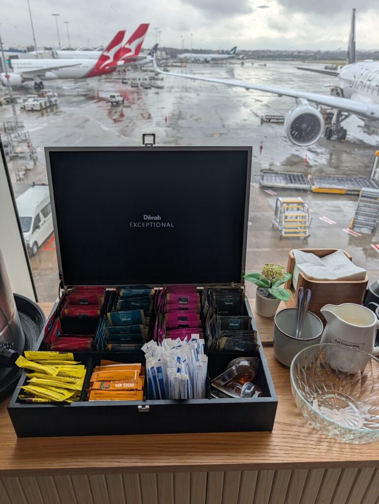 Plaza Premium Sydney tea and tarmac view